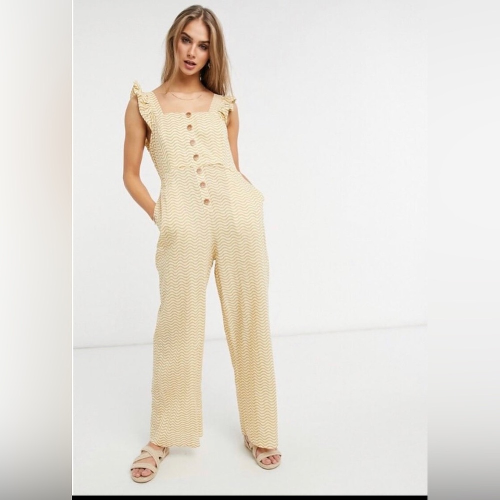 Fashion Union Cream Chevron Sleeveless Tan Mustard Jumpsuit 4 Ruffles Wide Leg